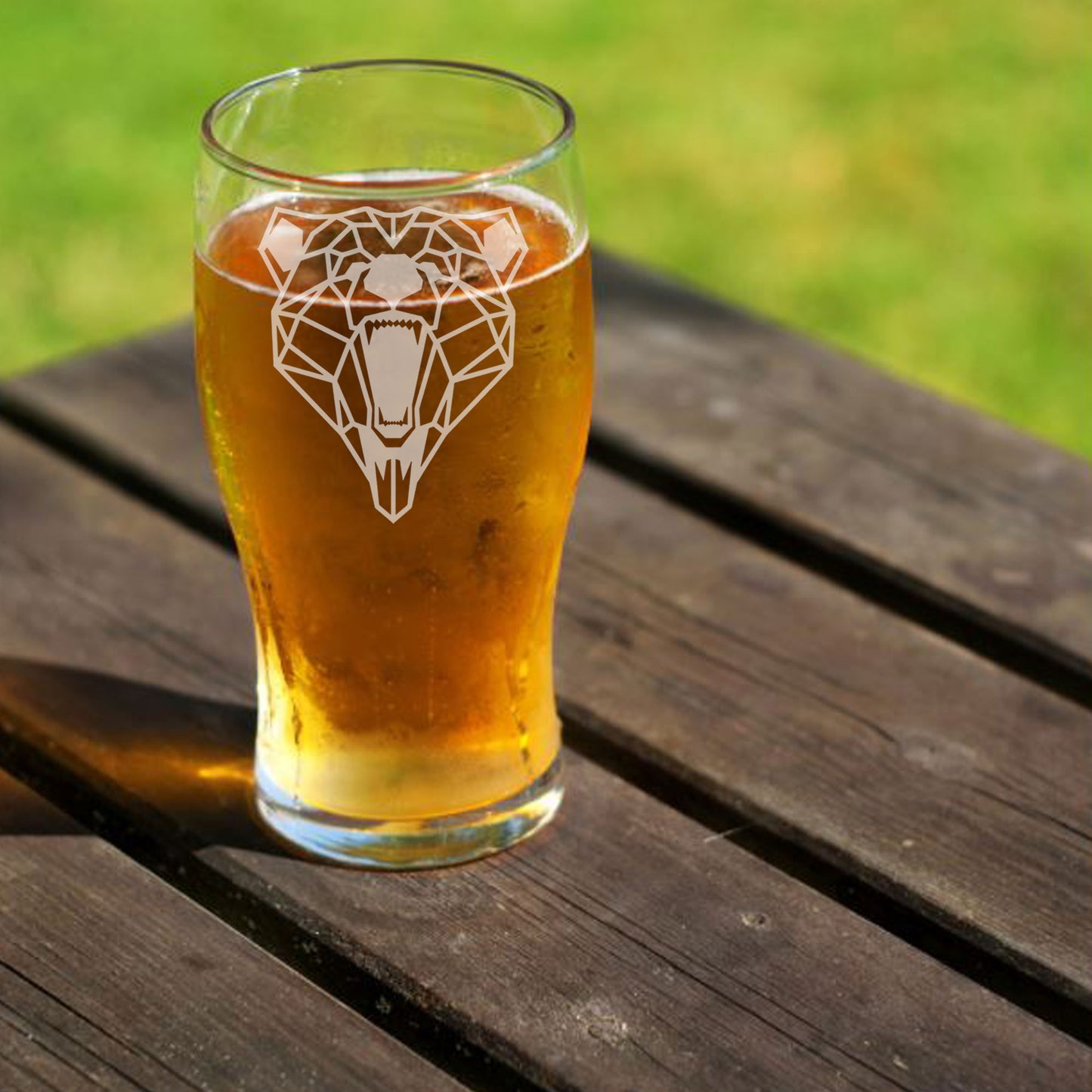 Grizzly Bear Engraved Beer Pint Glass - Always Looking Good -