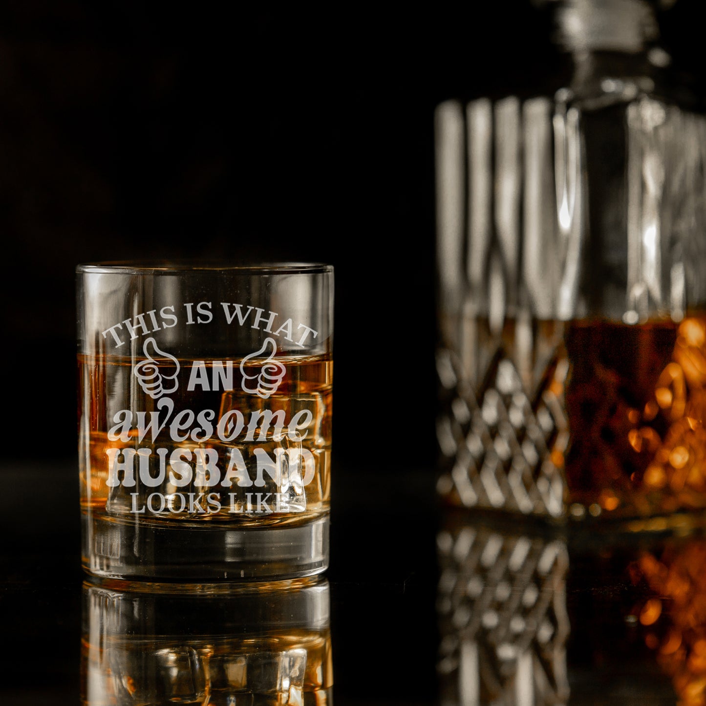 "This Is What An Awesome Person Looks Like" Novelty Engraved Whisky Glass - Always Looking Good -