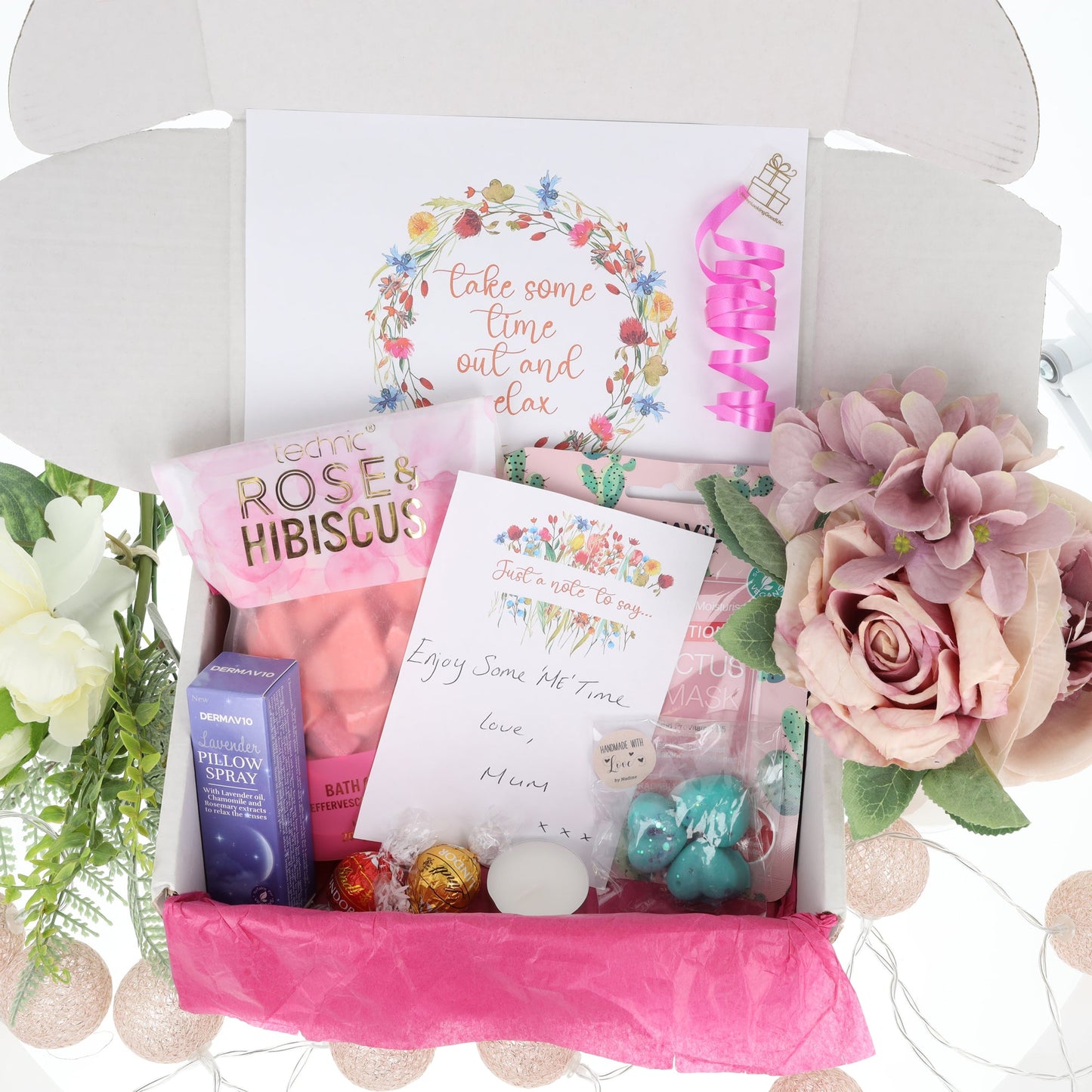 Medium Bath Crumble And Spa Gift Box With Hand Written Gift Card
- Always Looking Good -