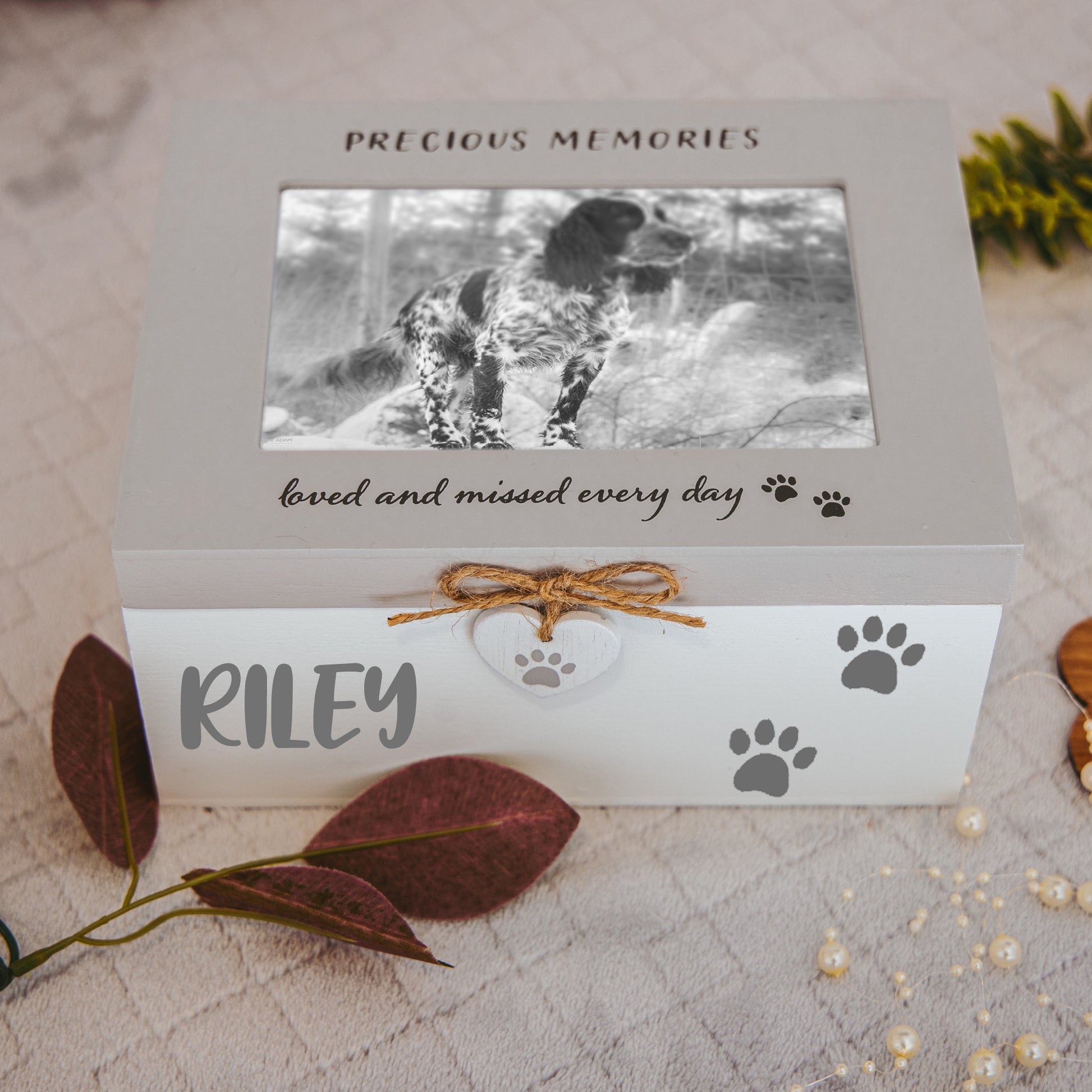 Personalised Pet Photo Memorial Wooden Keepsake Box for Cats Dogs & Pets  - Always Looking Good -   